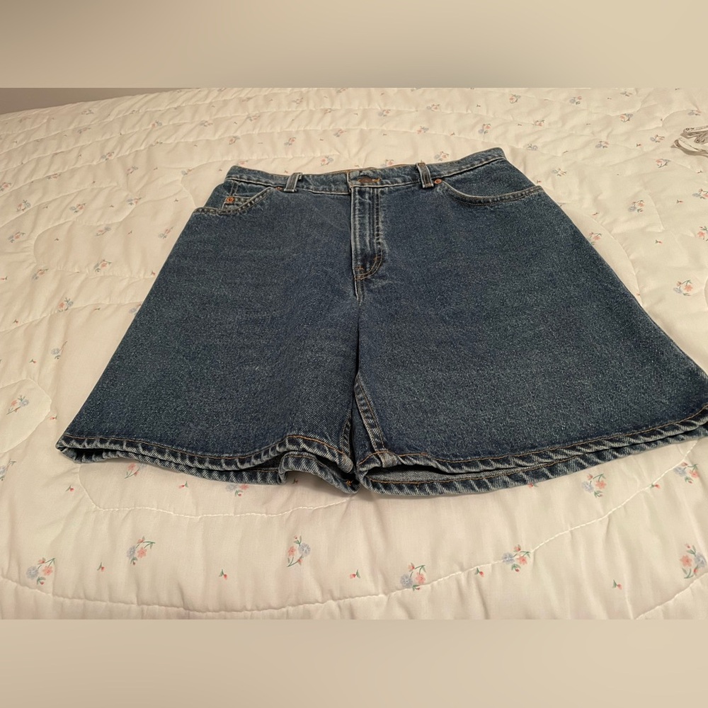 Women’s Vintage Levi Straus High Rise Denim Shorts